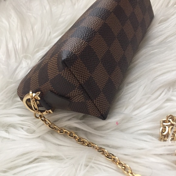 PRICE FIRM Authentic LV Cosmetic Pouch - Picture 7 of 8